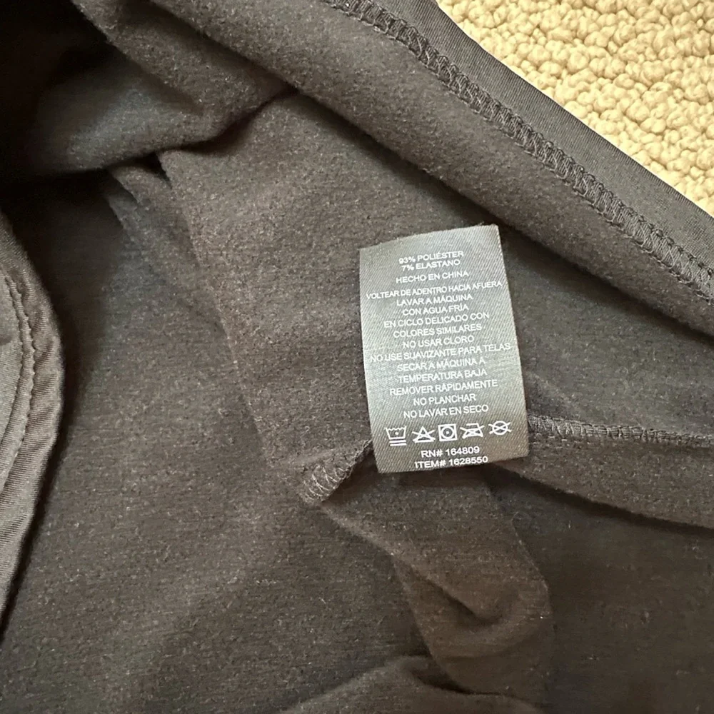 Eddie Bauer Men's Black FREEDRY Athletic Tee - Picture 5 of 9